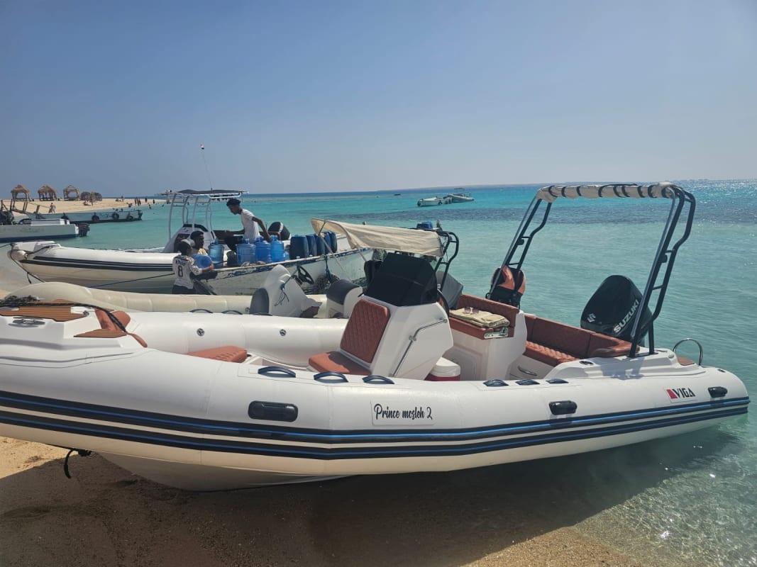 Private Speed Boat Snorkelling in Sahl Hasheesh
